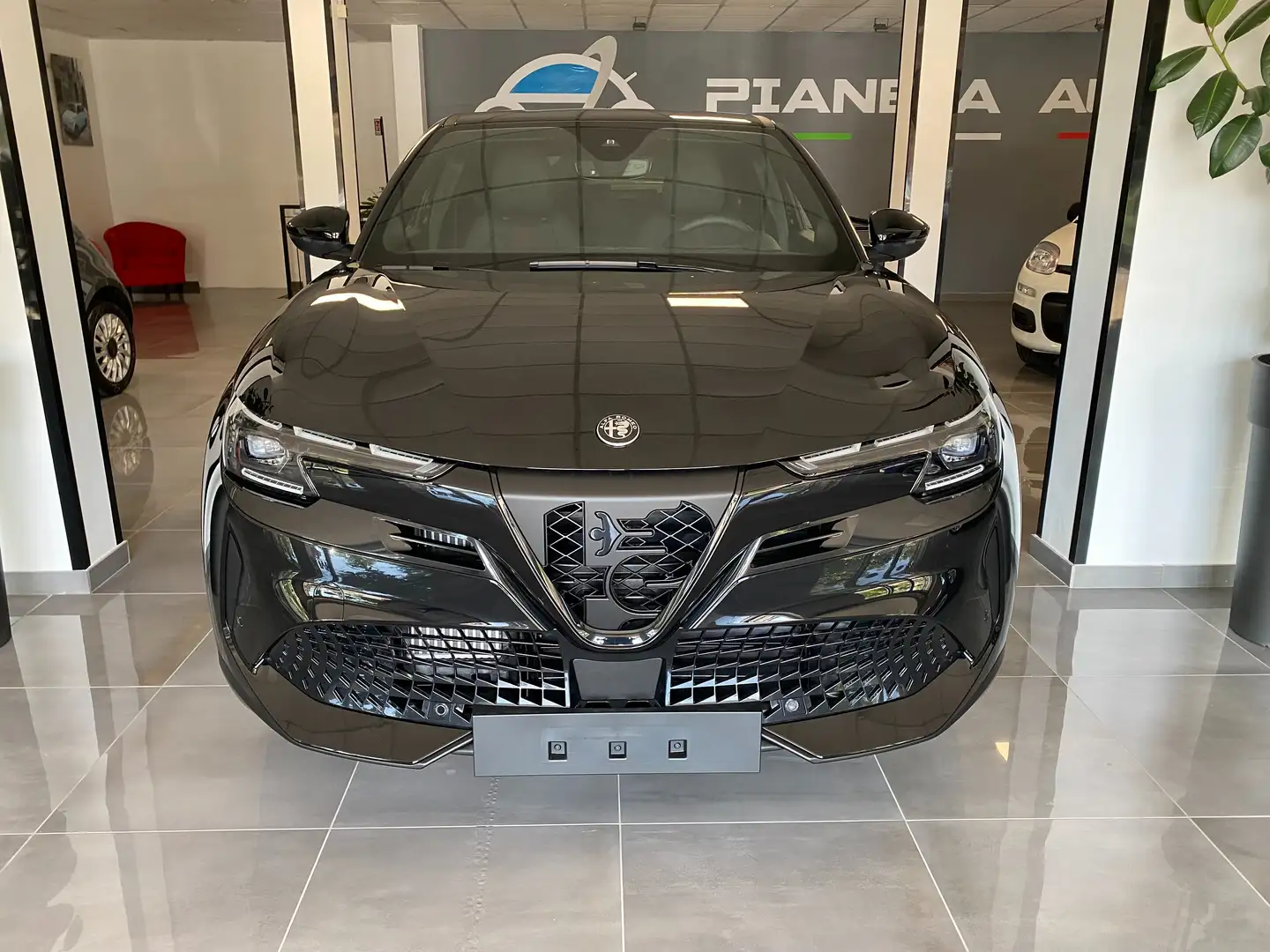 Alfa Romeo Junior JUNIOR SPECIALE 1.2 HYBRID eDCT6 145cv - KM0 2025 Nero - 1