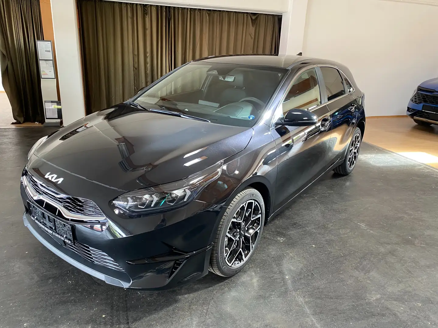 Kia Ceed / cee'd Nightline Noir - 1