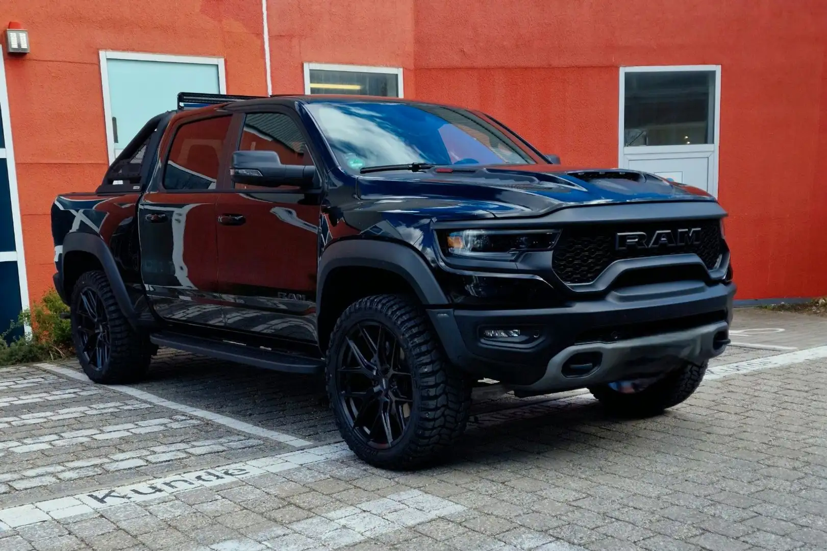 Dodge RAM 1500 TRX 6.2 V8 *KOMPR."V-Max"24 Zoll*Bügel Siyah - 1
