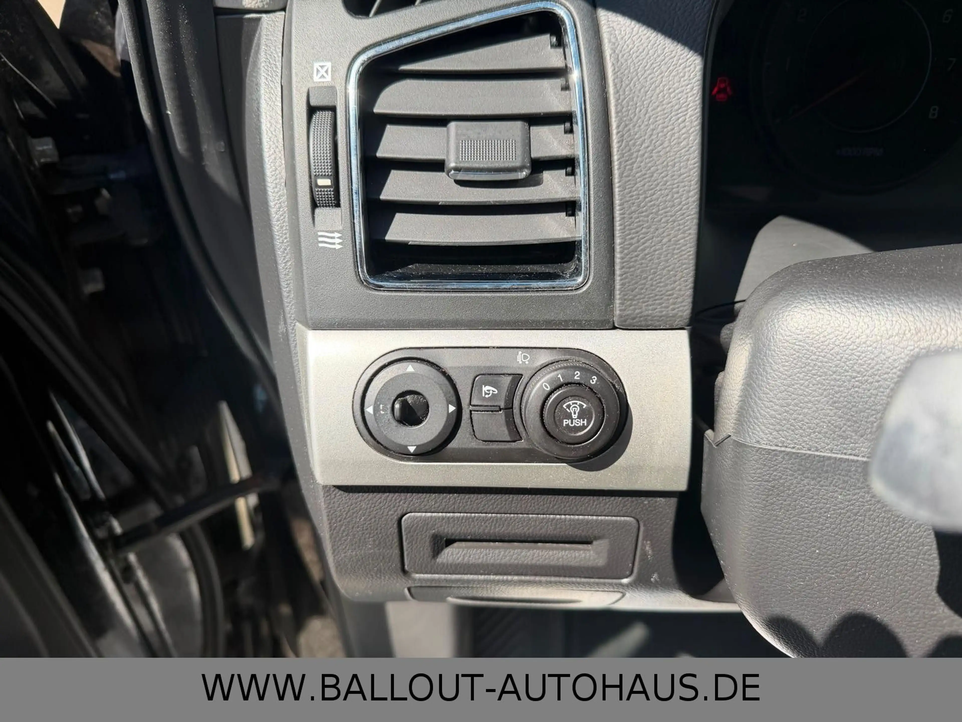 Chevrolet Captiva 2.4 LS 2WD*1.HAND*KLIMA*AHK*TÜV/AU NEU* — photo 11