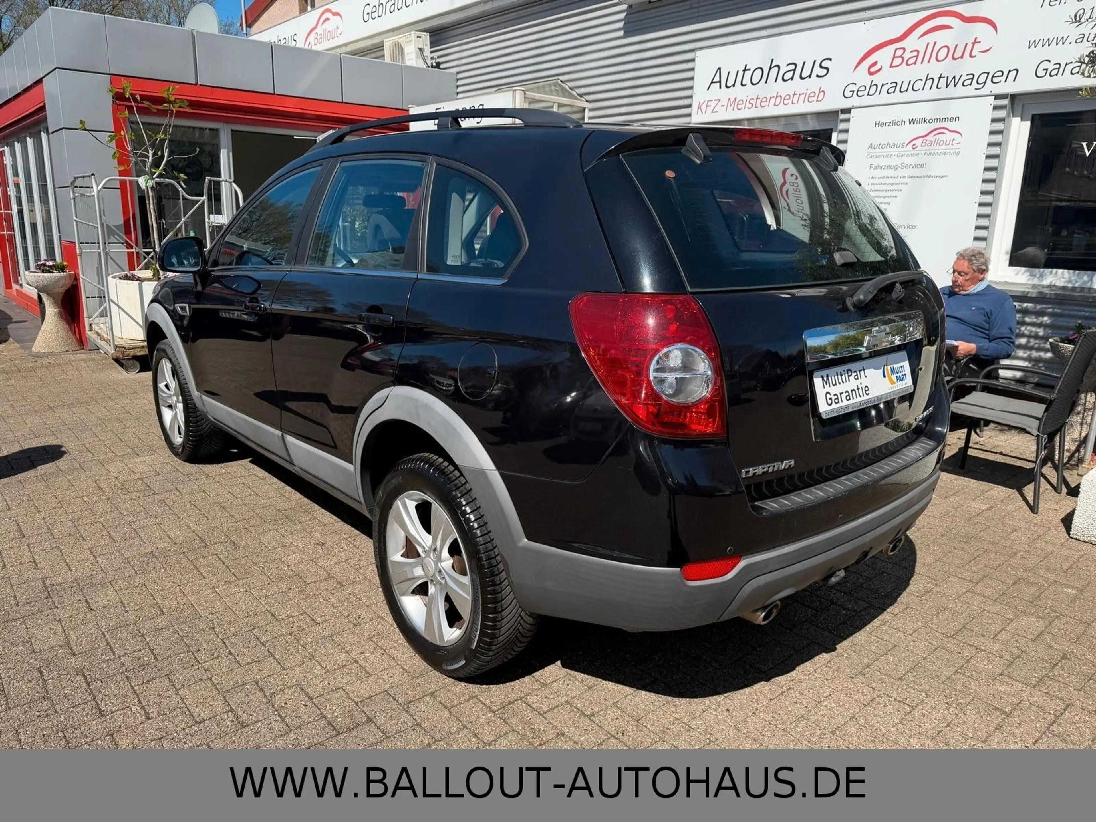 Chevrolet Captiva 2.4 LS 2WD*1.HAND*KLIMA*AHK*TÜV/AU NEU* — photo 7