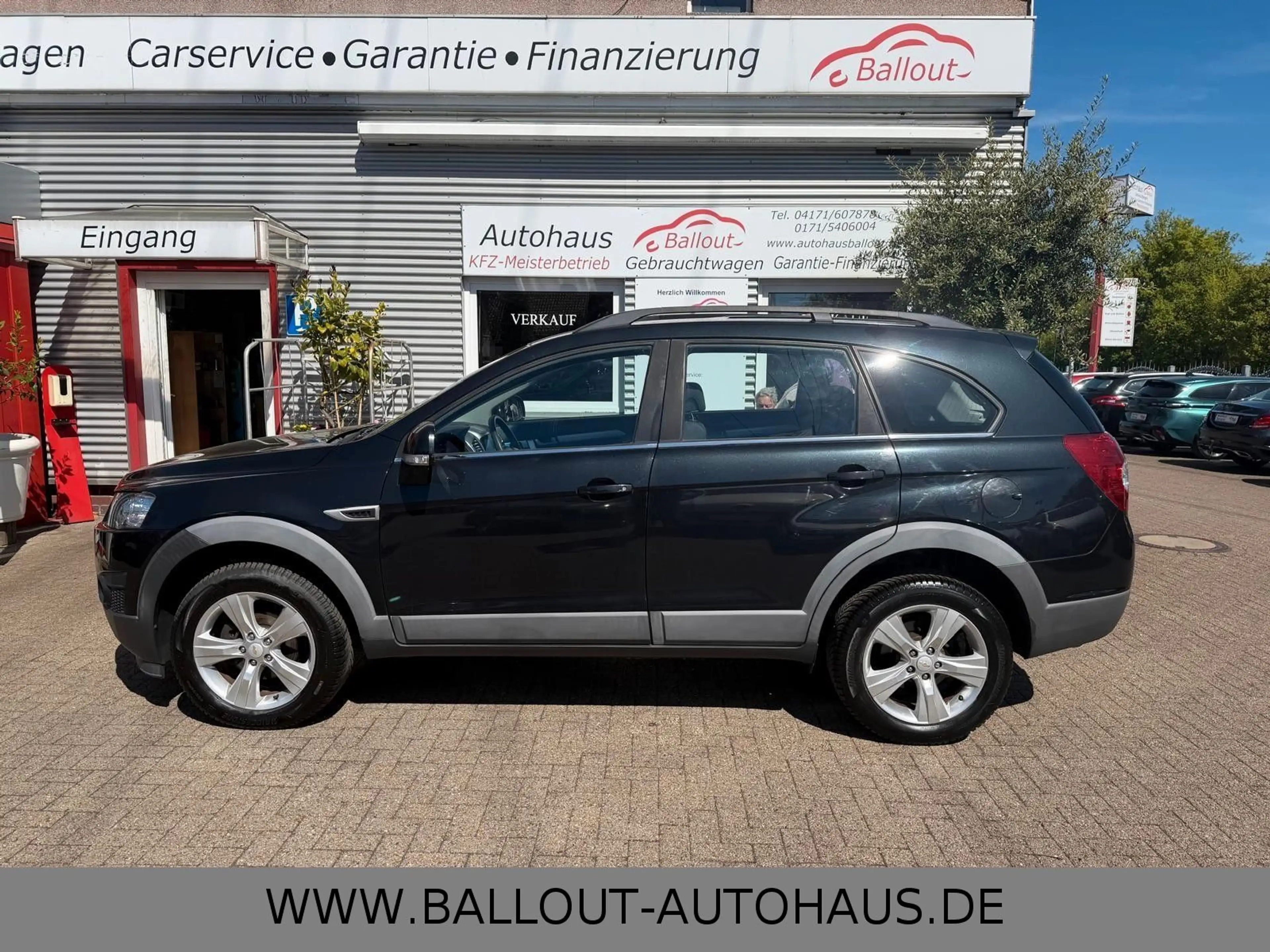 Chevrolet Captiva 2.4 LS 2WD*1.HAND*KLIMA*AHK*TÜV/AU NEU*