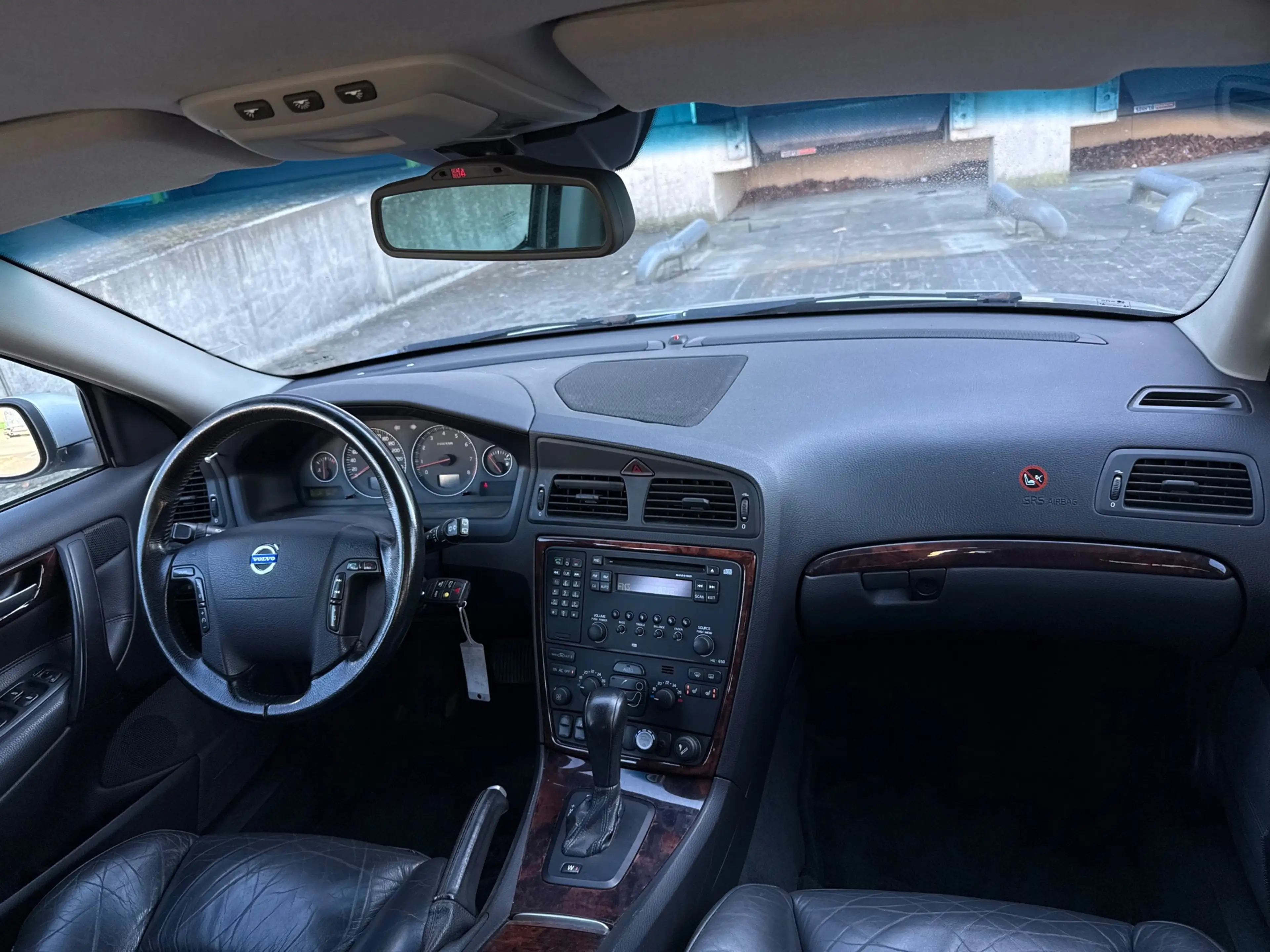 Volvo V70 2.5 TURBO LPG/G3 AUTOMAAT LEDER/CLIMA/CRUISE! — photo 9