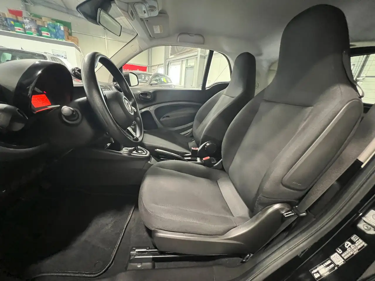 smart forTwo 2021 — фото 10