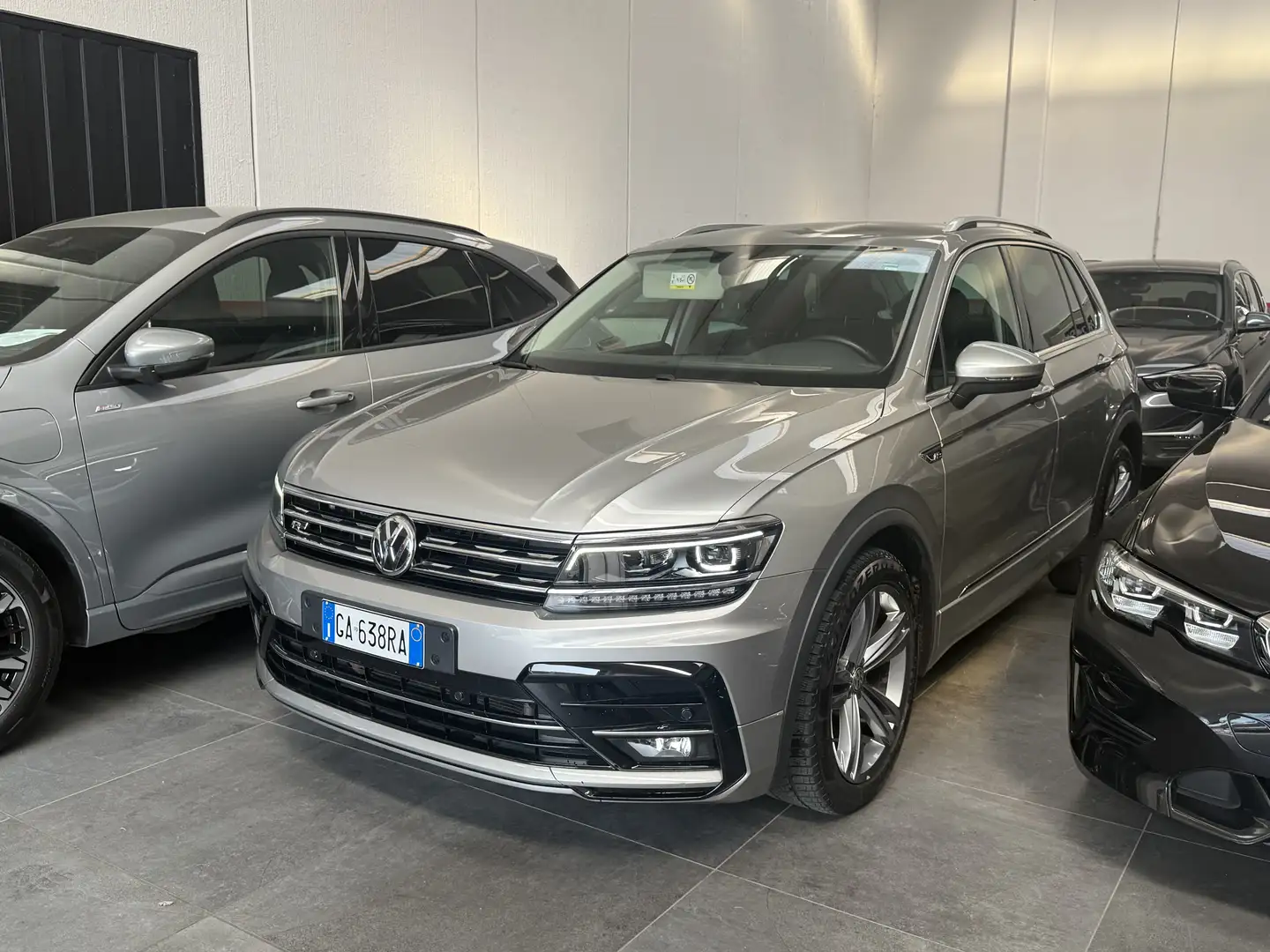Volkswagen Tiguan Allspace 2.0 tdi Advanced R-Line Exterior Pack - 2