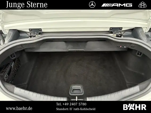 Mercedes-Benz 220 view 10