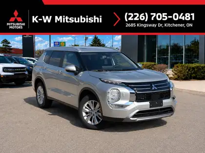 Silver 2026 Mitsubishi Outlander SUV / Crossover Front-Wheel Drive Automatic