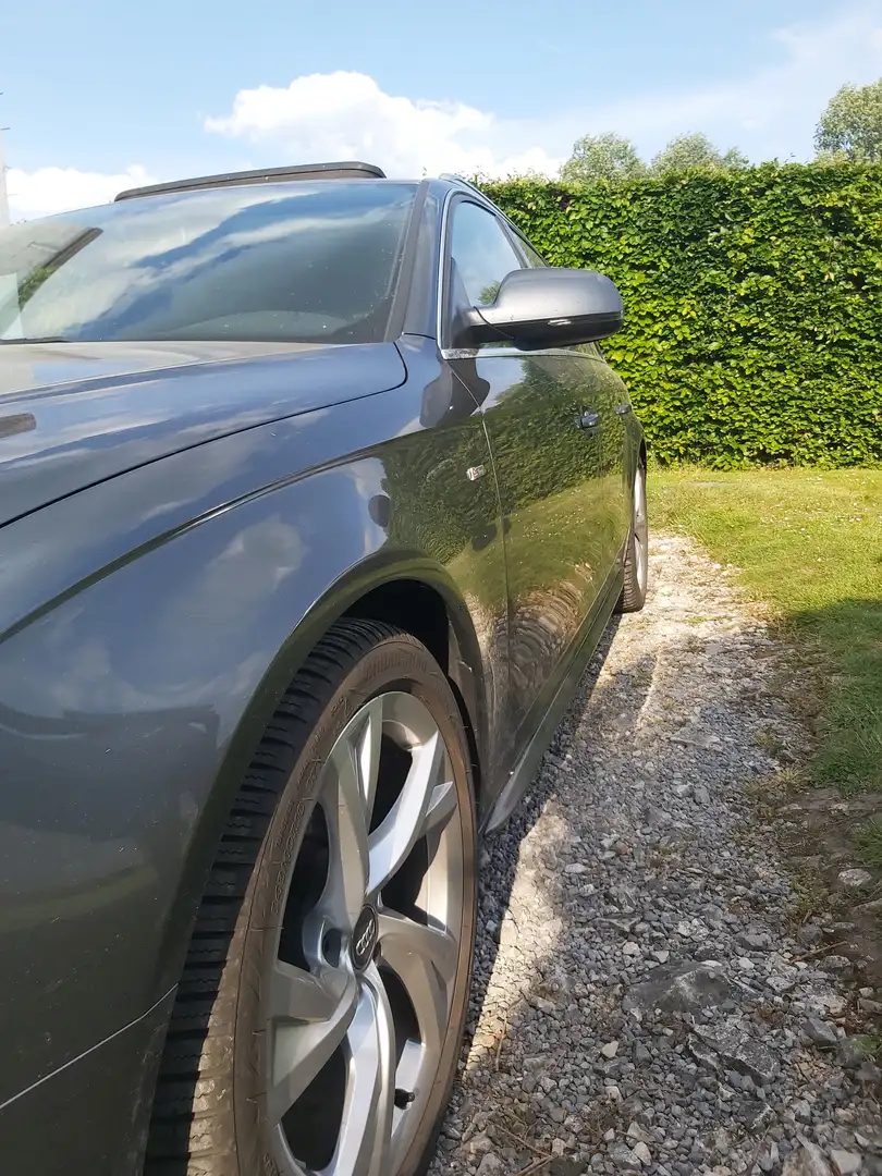 Audi A4 A4 Avant 1.8 TFSI S line Grijs - 1