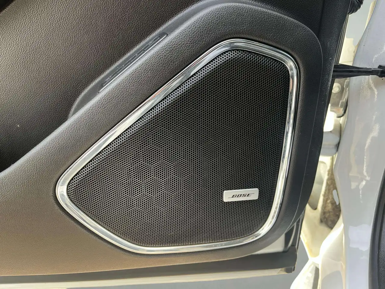GMC Yukon снимка GMC Yukon