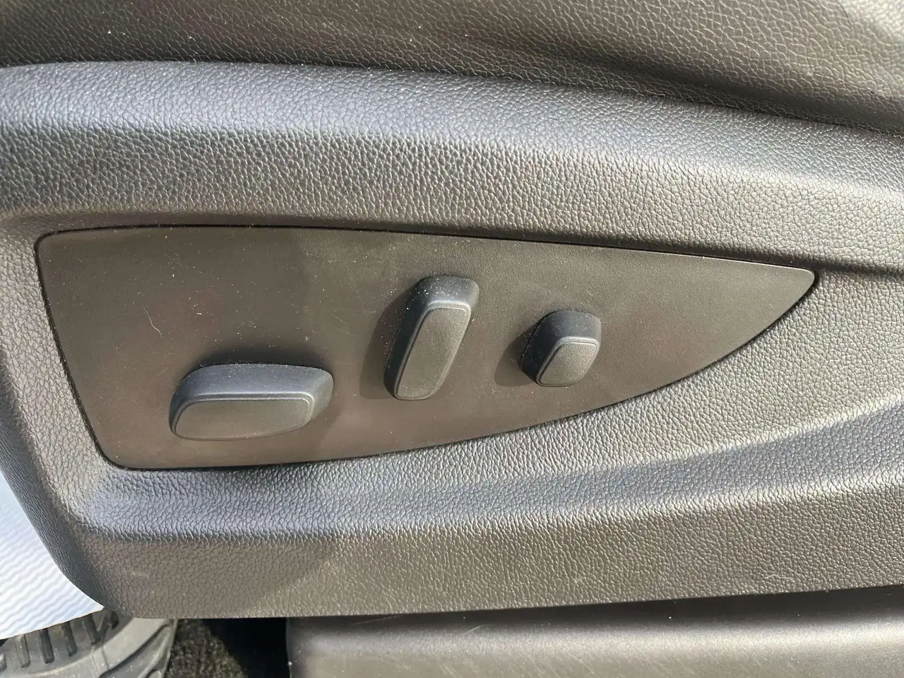 GMC Yukon снимка GMC Yukon
