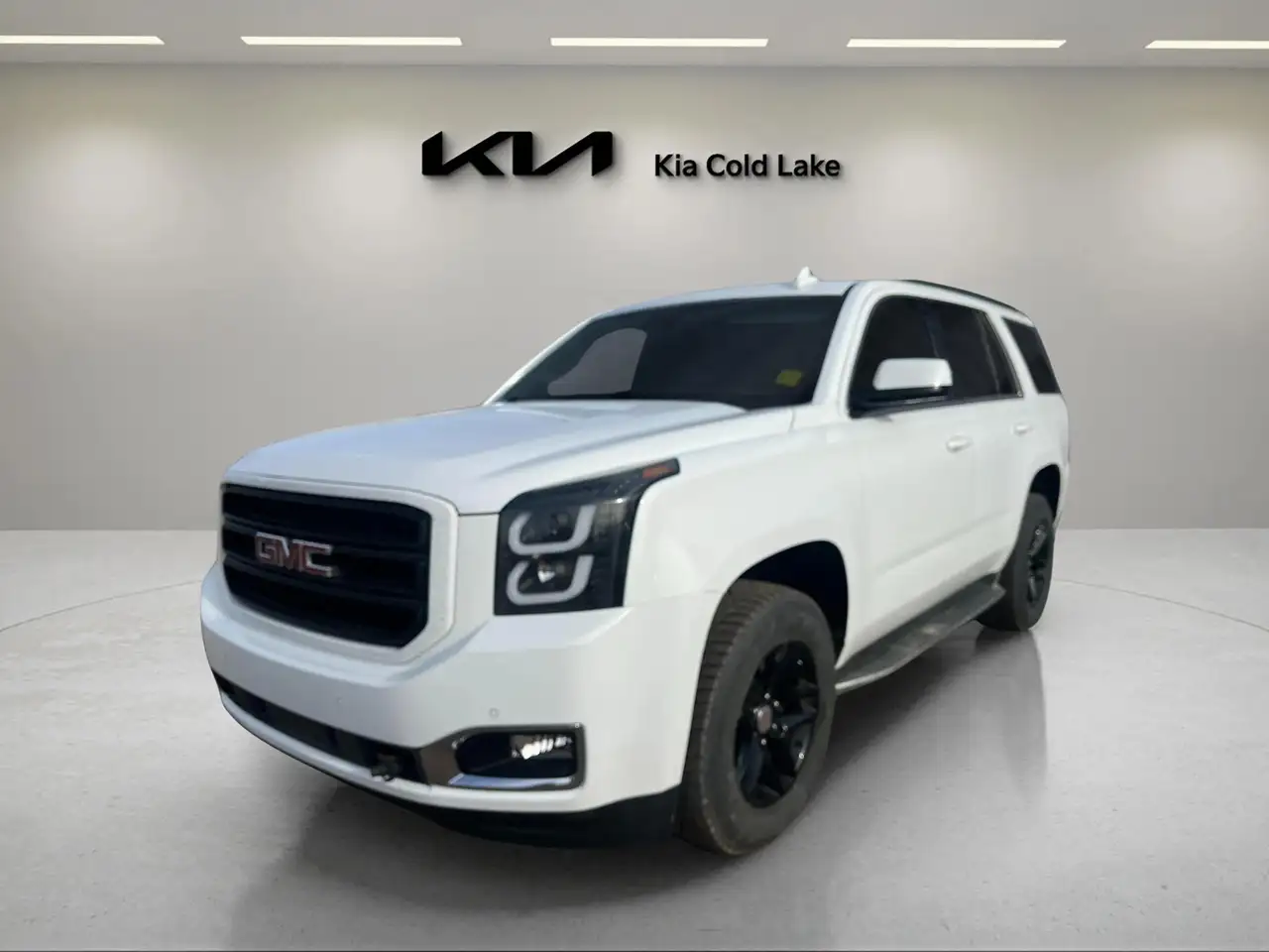 GMC Yukon снимка GMC Yukon