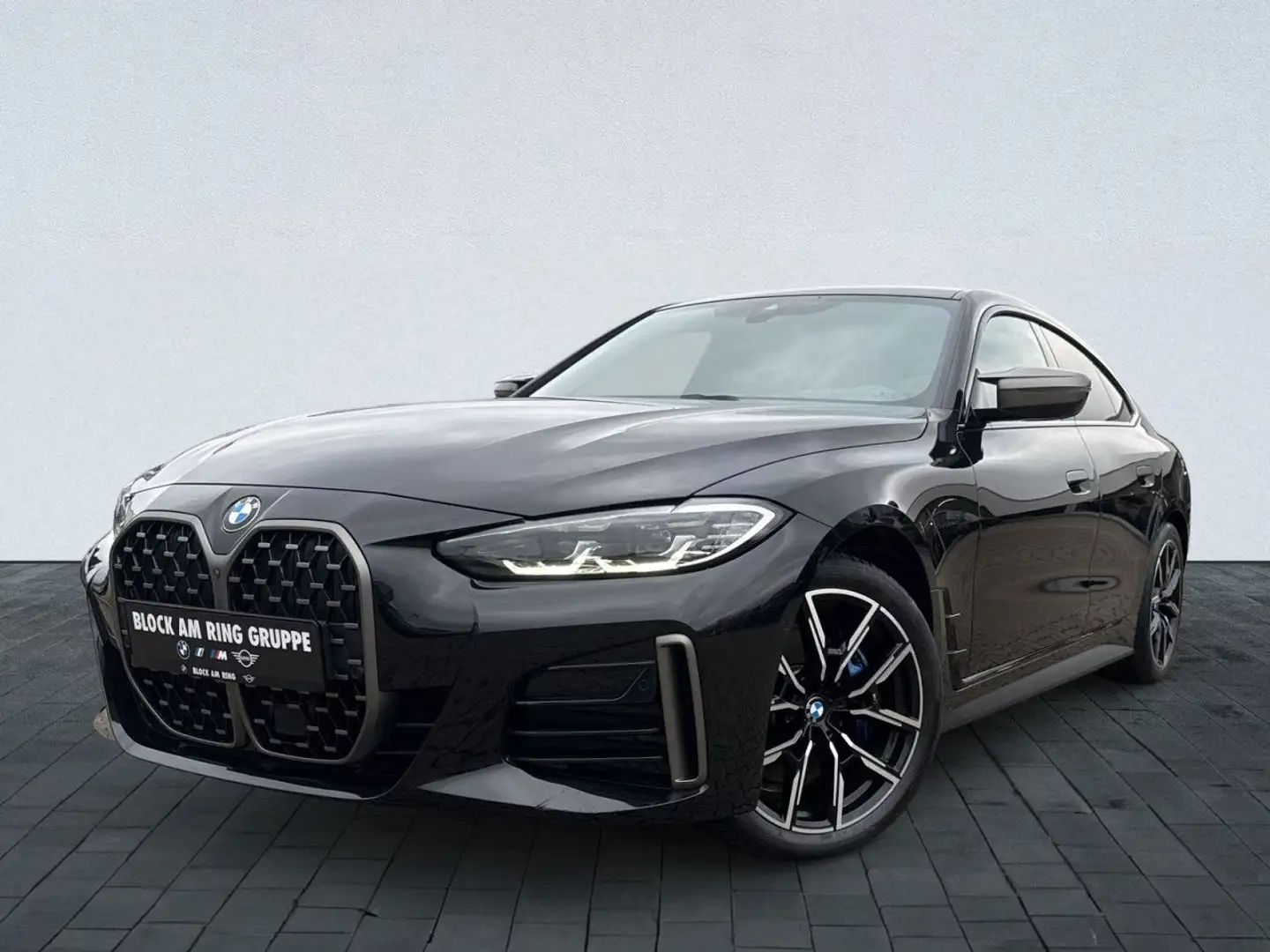 BMW 440 Mi xDr GC LiveProf HUD eSitze 360° DAB 19" LED Černá - 1