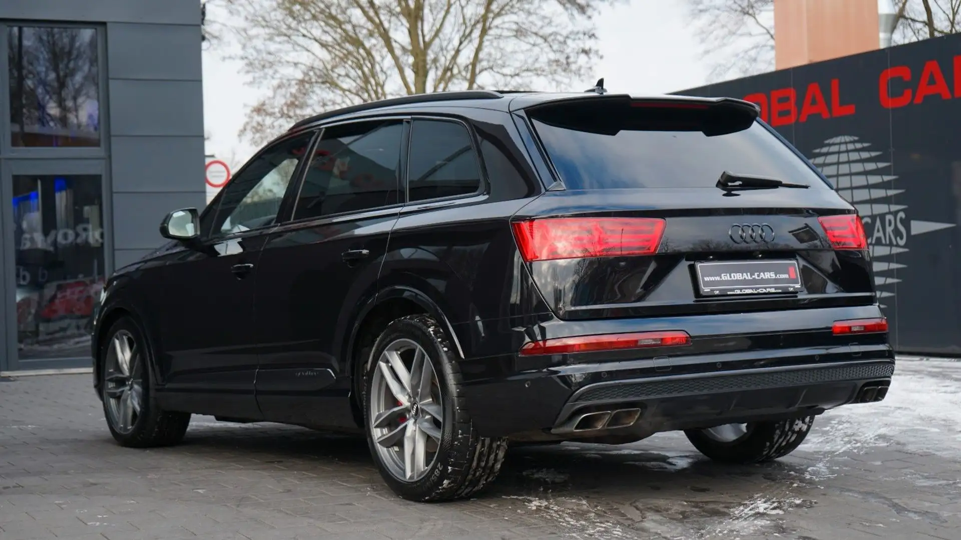 Audi SQ7 *MATRIX*NIGHT*CARBON*BLACK PACK*PANO*TV Schwarz - 2