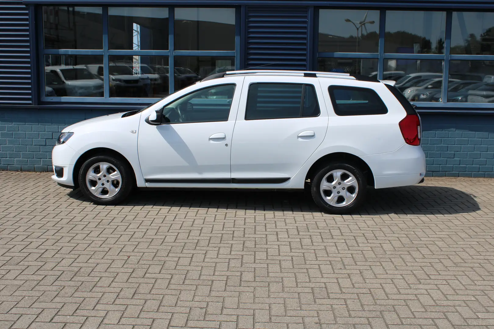 Dacia Logan MCV 0.9 TCe Easy-R Prestige AUTOMAAT NAVIGATIE | A Wit - 2