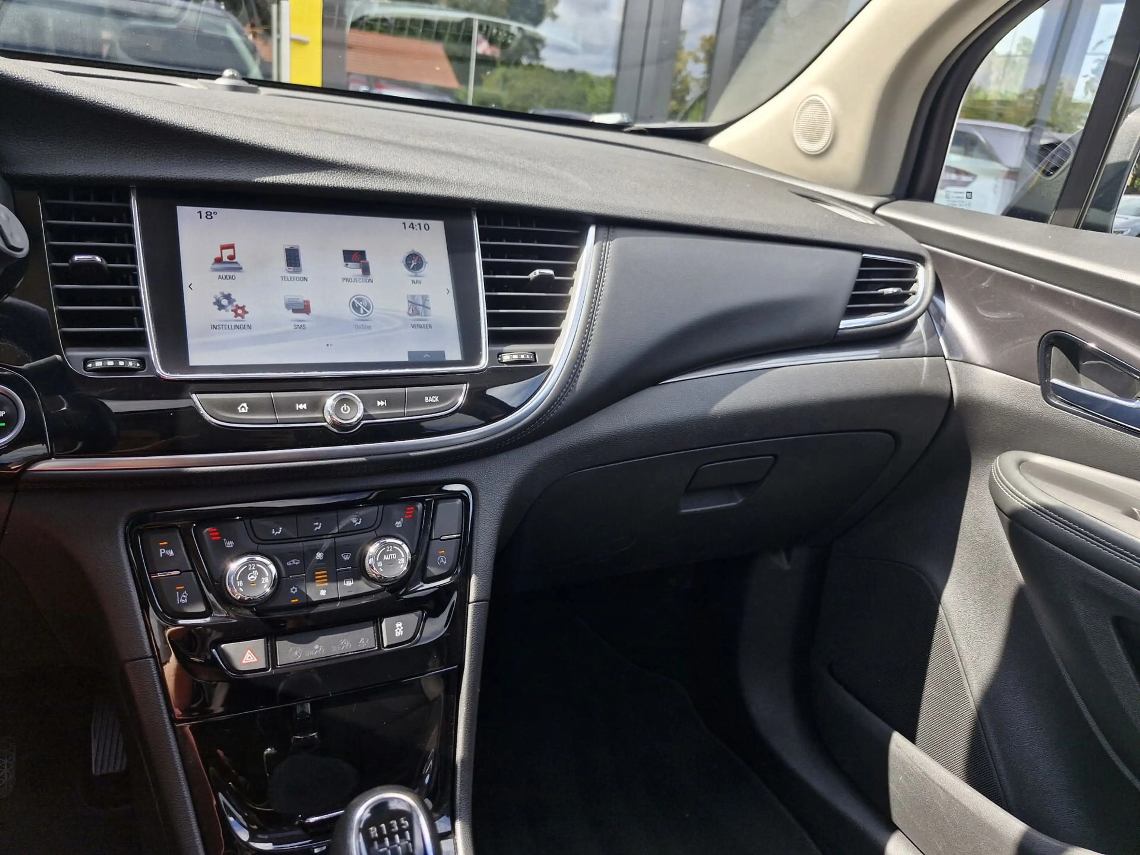 Opel Mokka X 1.4 Turbo Innovation Sunroof | Trekhaak | Parkeer — photo 16
