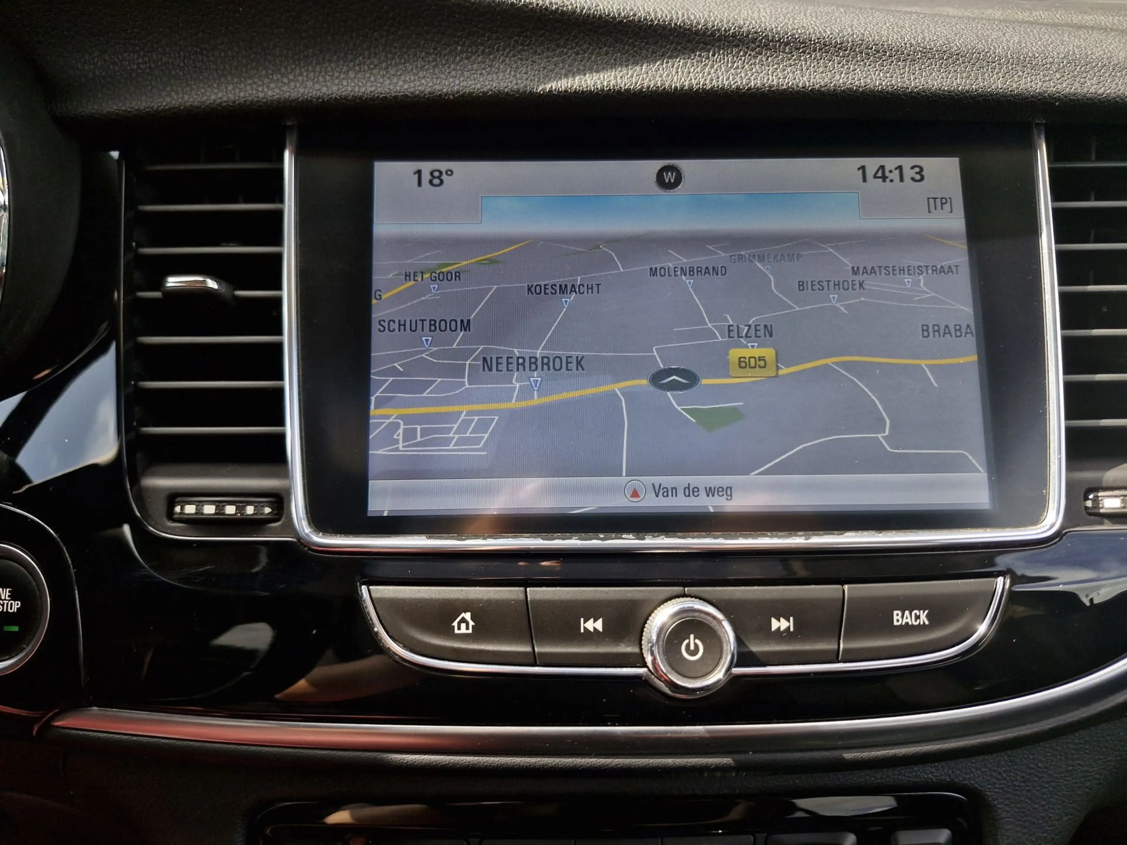 Opel Mokka X 1.4 Turbo Innovation Sunroof | Trekhaak | Parkeer — photo 17