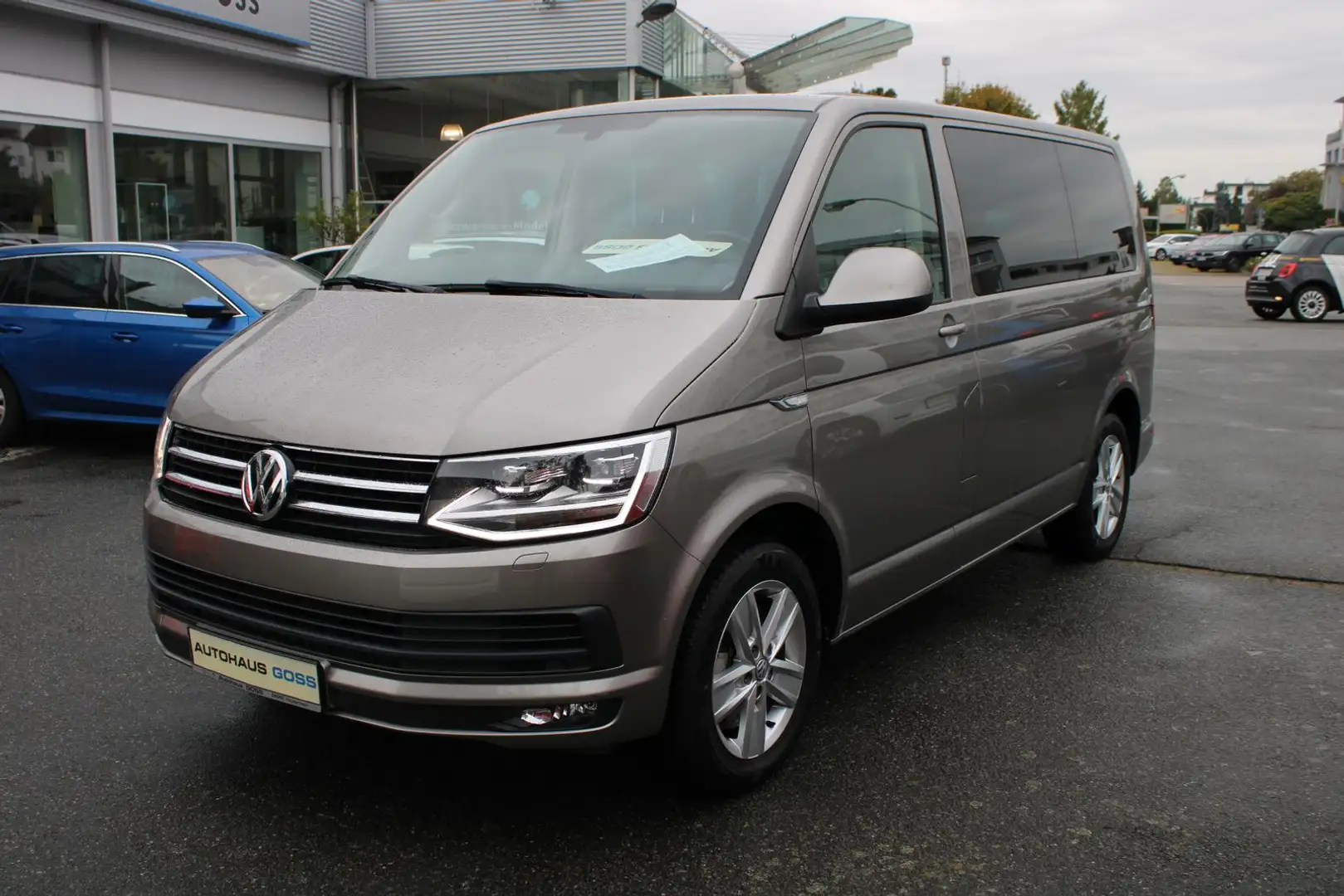 Volkswagen T6 Transporter T6 Multivan Comfortline 2.0TDI 204 PS AHK Galben - 1