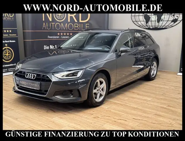 Audi A4 view 6
