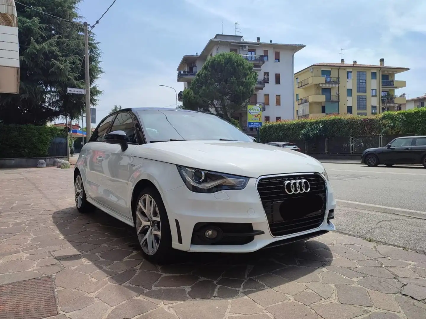 Audi A1 A1 Sportback 1.2 tfsi S Line Edition Bianco - 1