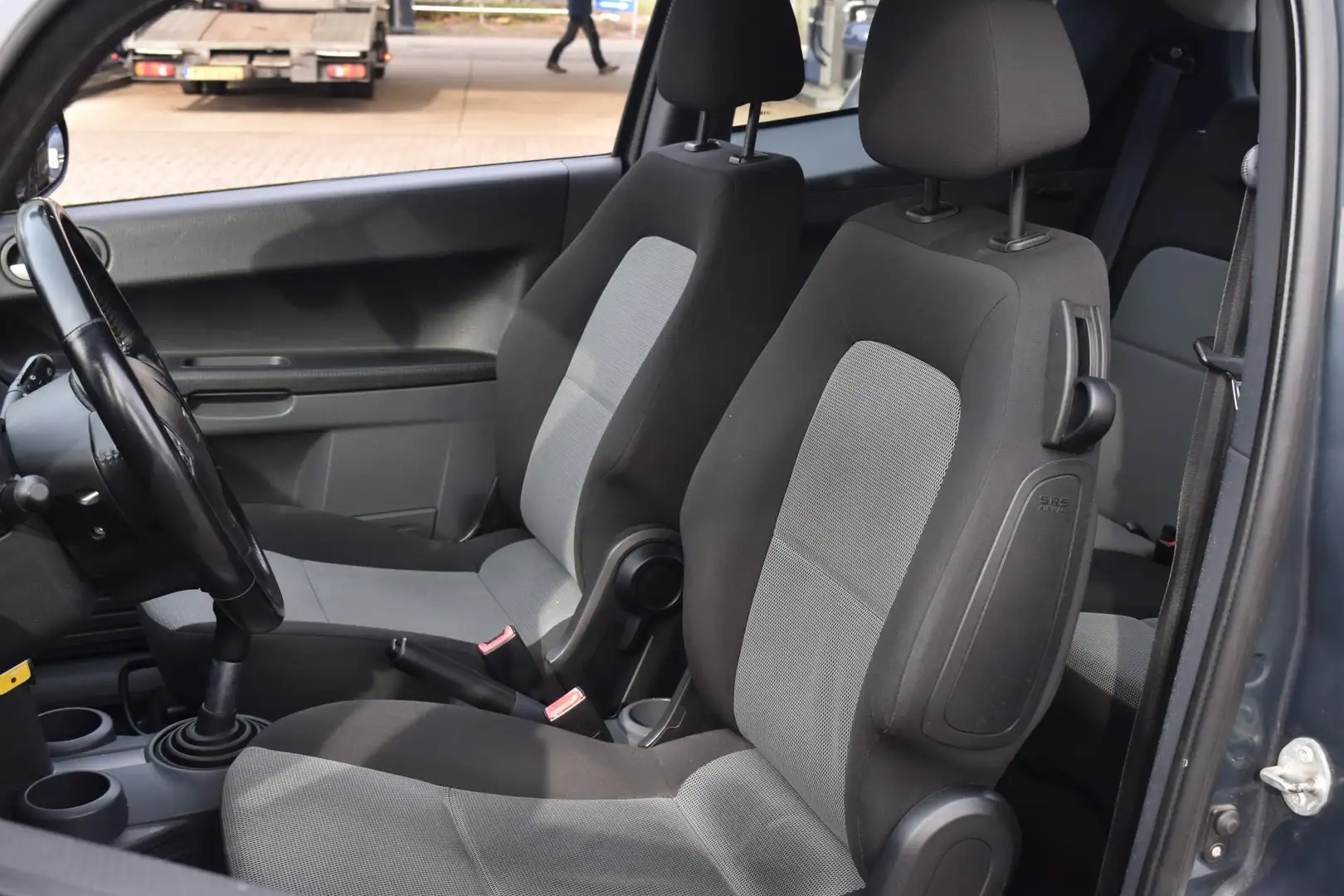 Mitsubishi Colt 1.3 Edition Two | Cruise | Airco | Lichtmetalen ve Gris - 2