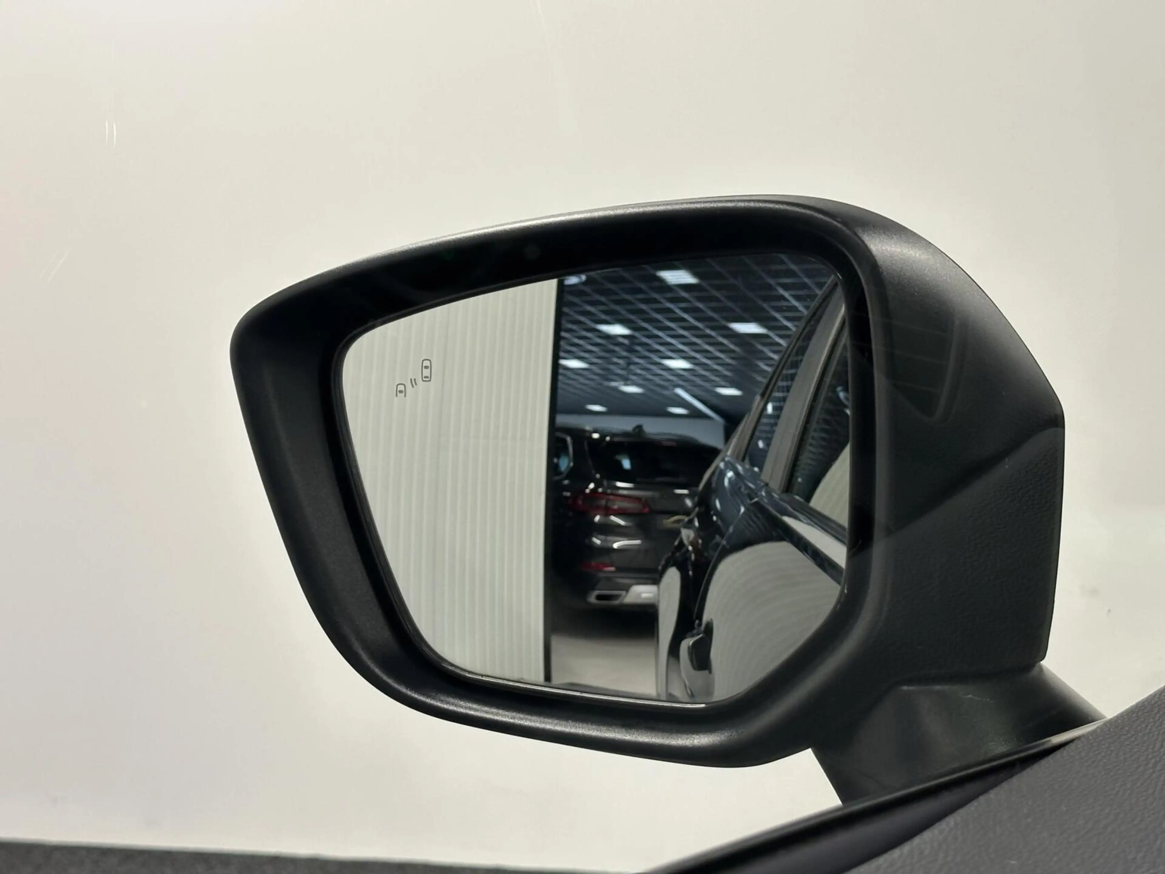 Mitsubishi Eclipse Cross 2.4 PHEV Executive PANO LEER CAMERA ADAPTIEF CRUIS — photo 11