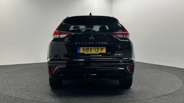 Mitsubishi Eclipse Cross view 7