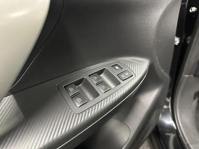 Mitsubishi Eclipse Cross view 20