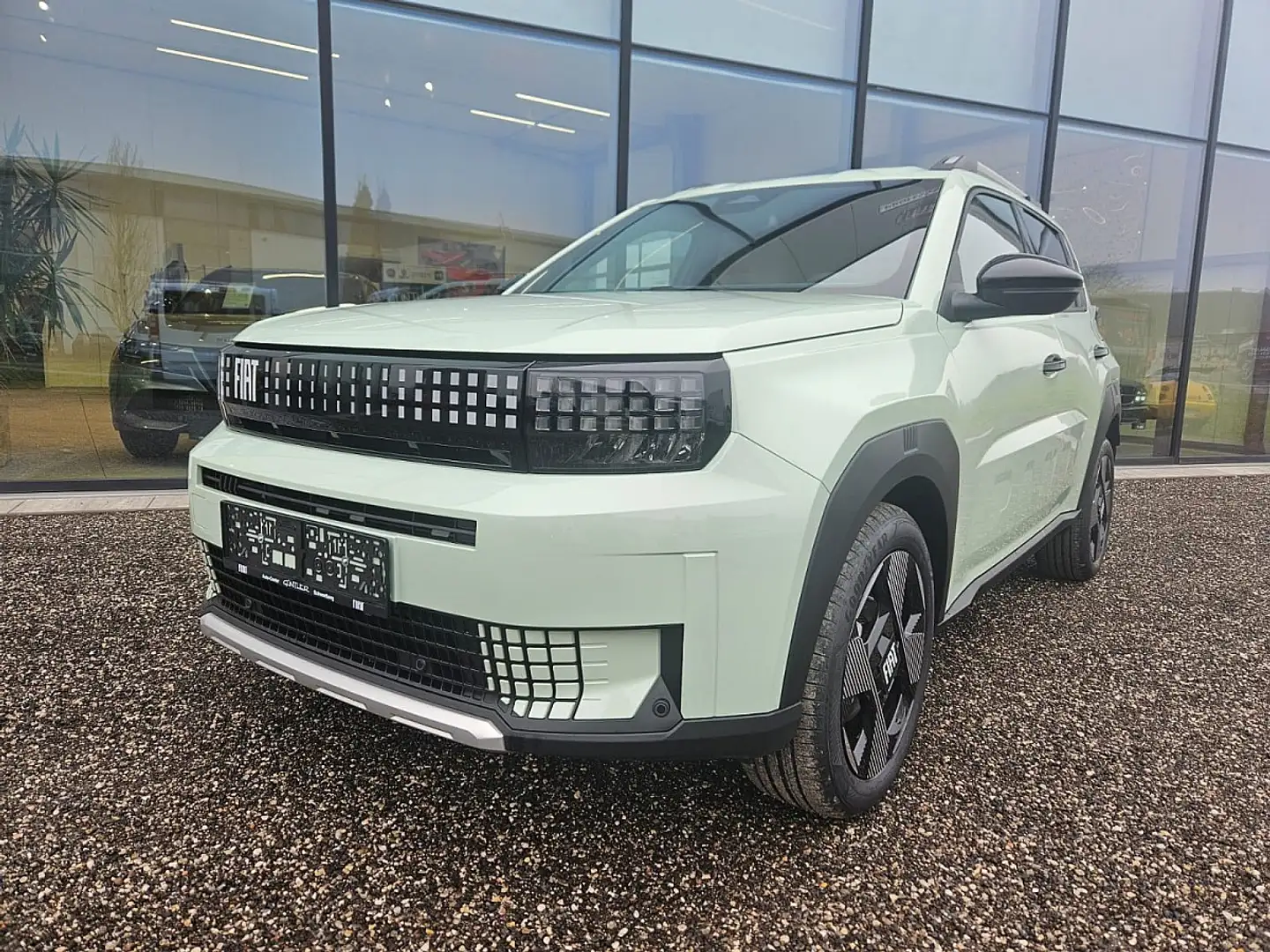 Fiat Grande Panda Hybrid mHEV 110 6-Gang eDCT La Prima Grün - 1