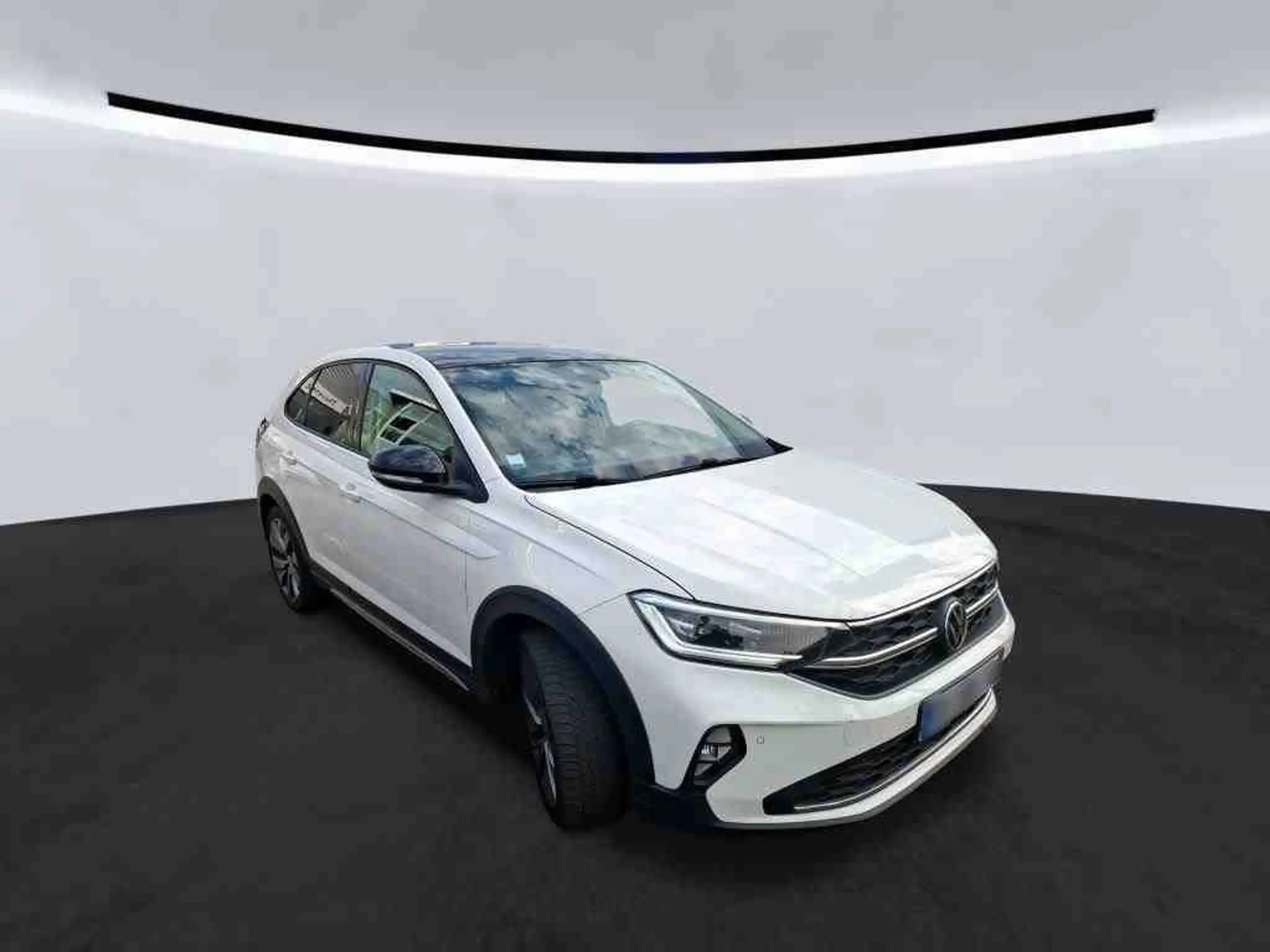 Volkswagen Taigo Style1.5TSI DSG LED Navi AHK Kamera Pano — photo 2