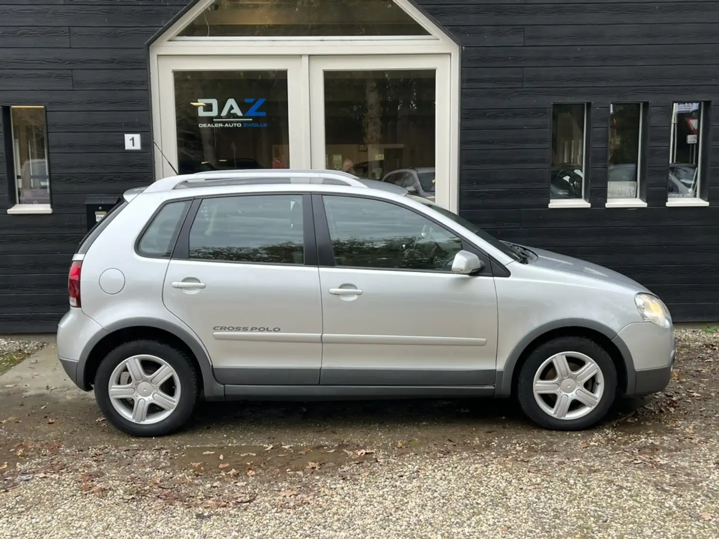 Volkswagen Polo Cross 1.4 TDI DRF Airco/Audio/Pdc/Trekhaak Grijs - 2