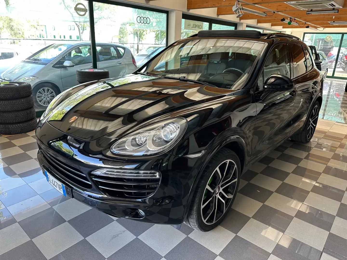 Porsche Cayenne Porsche Cayenne 3.0 Diesel Nero - 1
