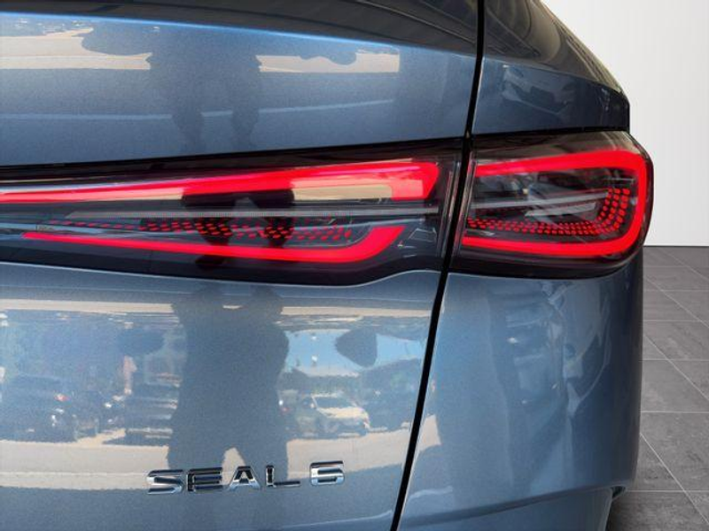 BYD Seal 6 DM-i TOURING Boost /LED/17Z/NAV/ACC/RFK 135 kW ... — photo 13