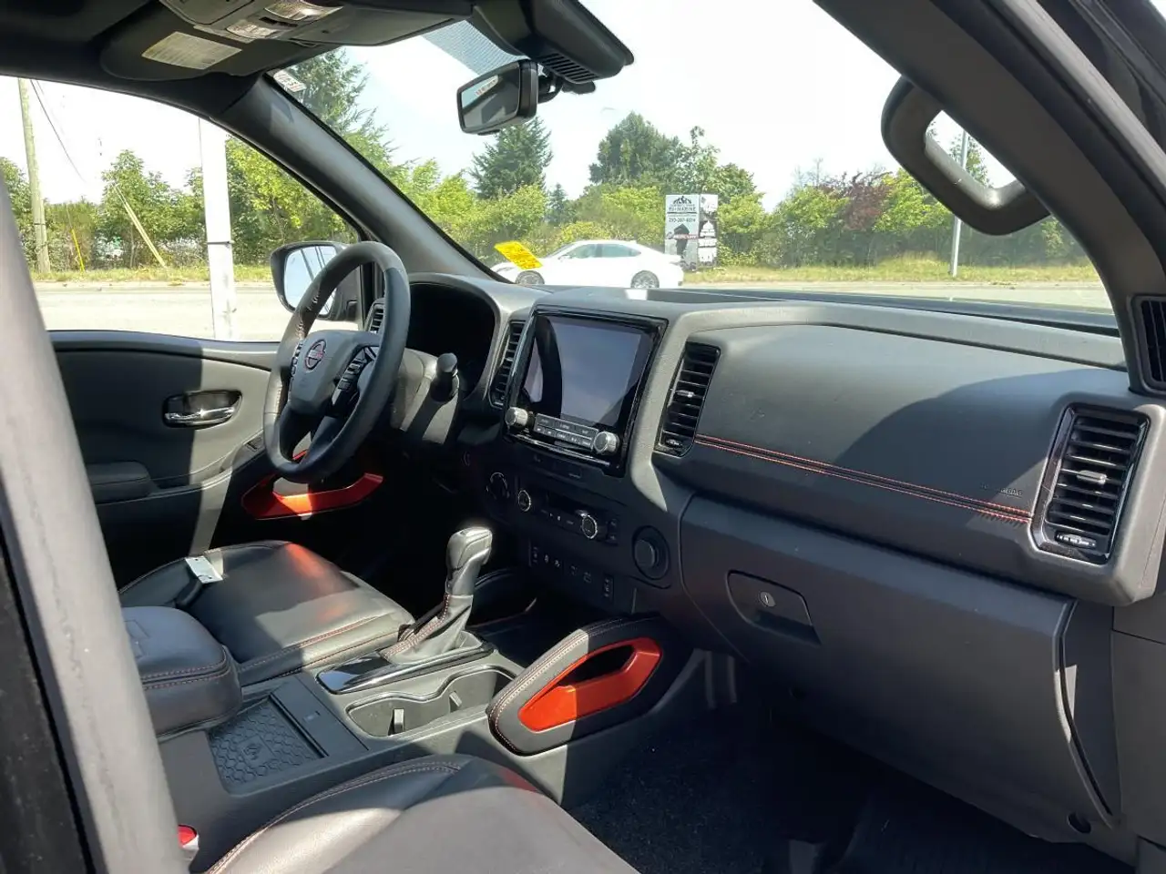 Nissan Frontier снимка Nissan Frontier