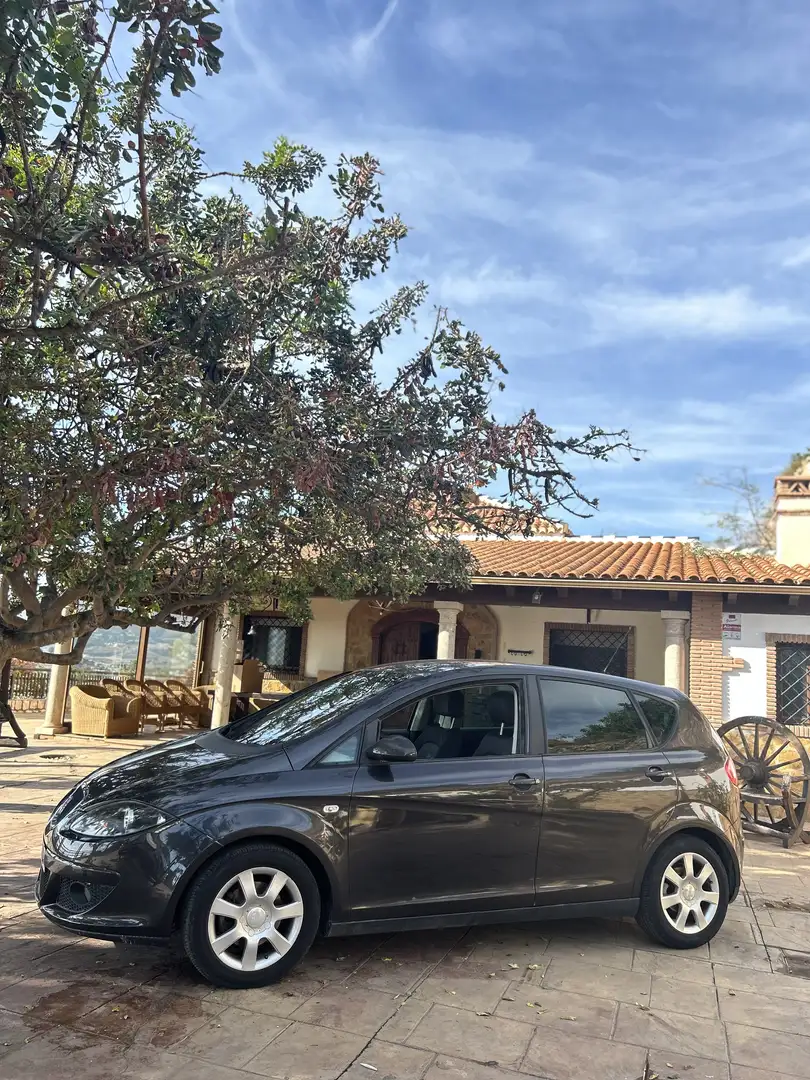 SEAT Altea 1.9TDI Stylance - 1