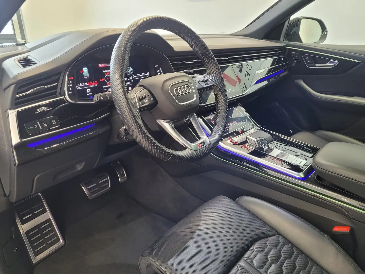 Audi RS Q8 quattro Aut. Noir - 2