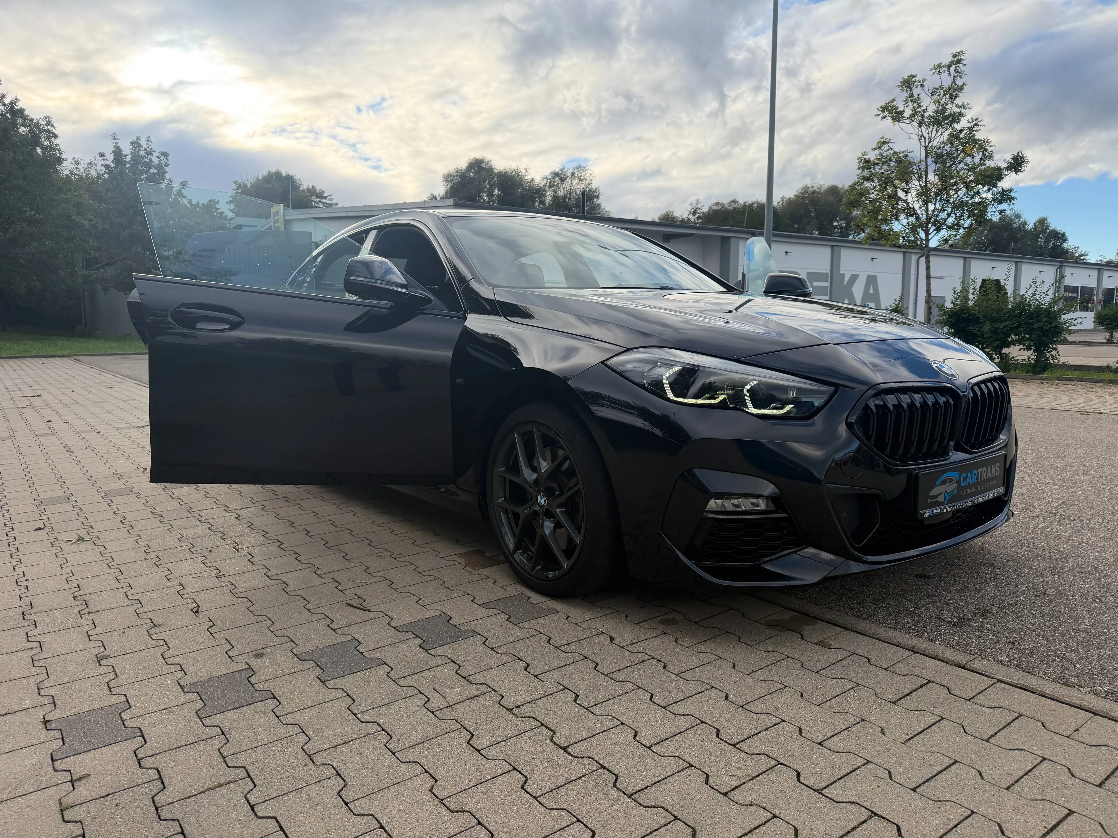 BMW 220 220 i M Sport + LED + NAVI + ALCANTARA + 0% FINANZIERUNG — photo 6
