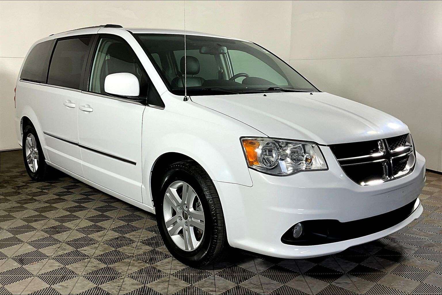 used 2015 Dodge Grand Caravan car, priced at $14,298