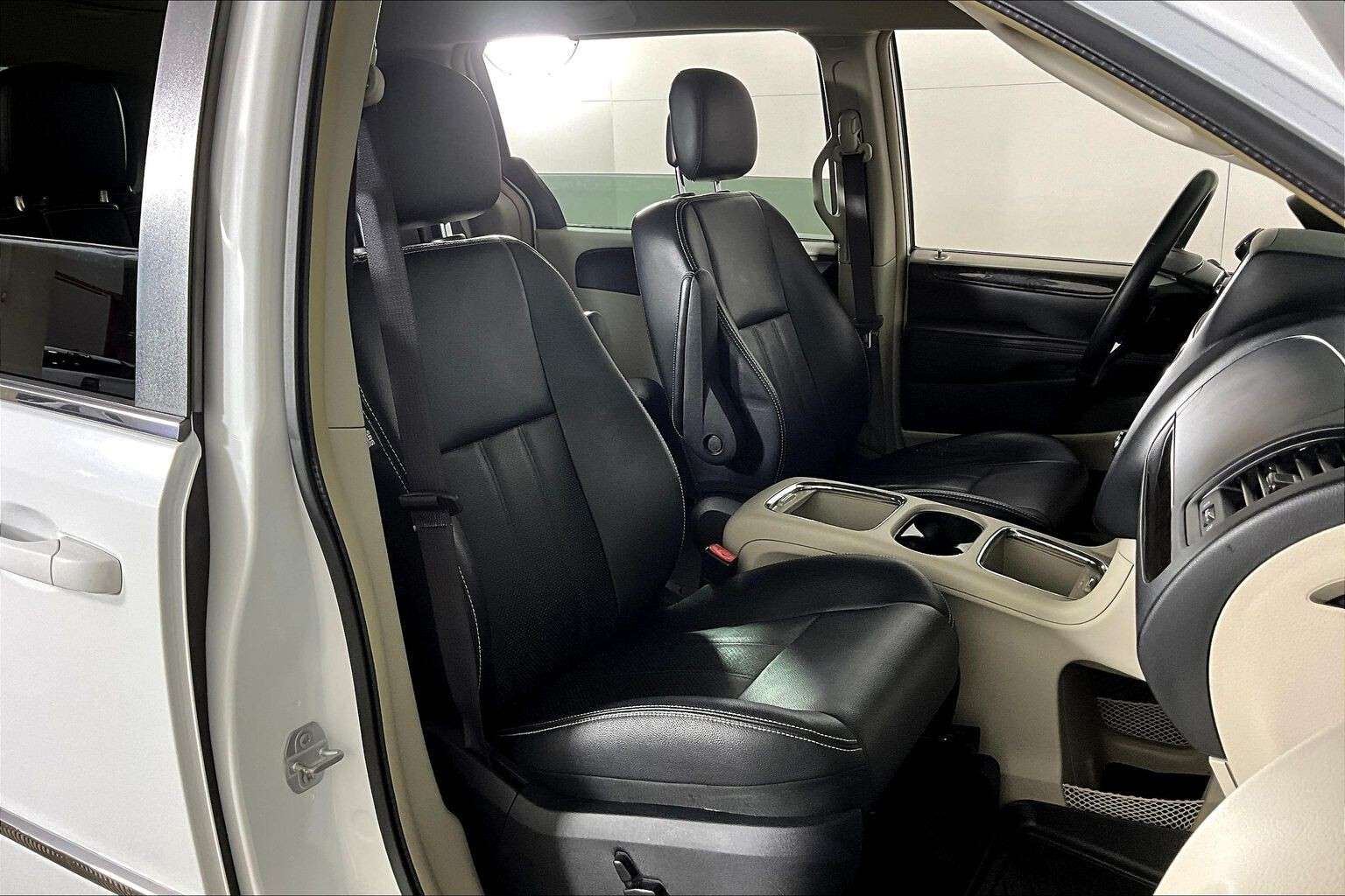 used 2015 Dodge Grand Caravan car, priced at $14,298