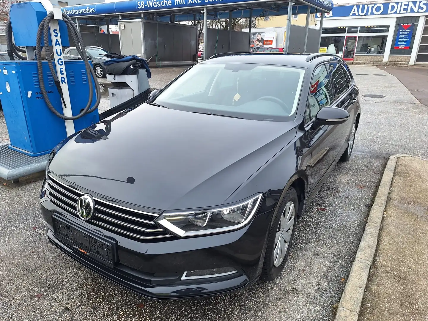 Volkswagen Passat Variant Passat Variant 1.6 TDI Trendline Schwarz - 2