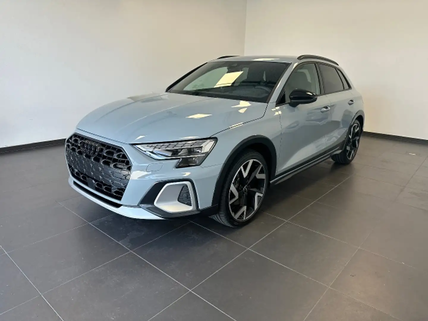 Audi A3 allstreet 35 TDI  S tronic Grau - 2