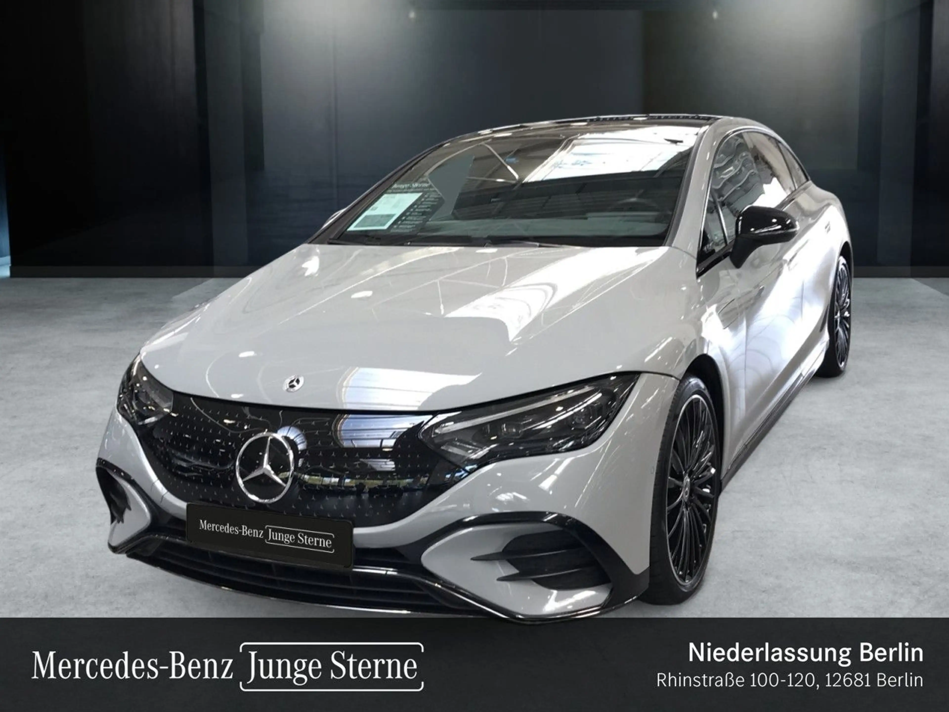 Mercedes-Benz EQE 350 AMG WideScreen Airmat Pano Burmester Night — photo 10
