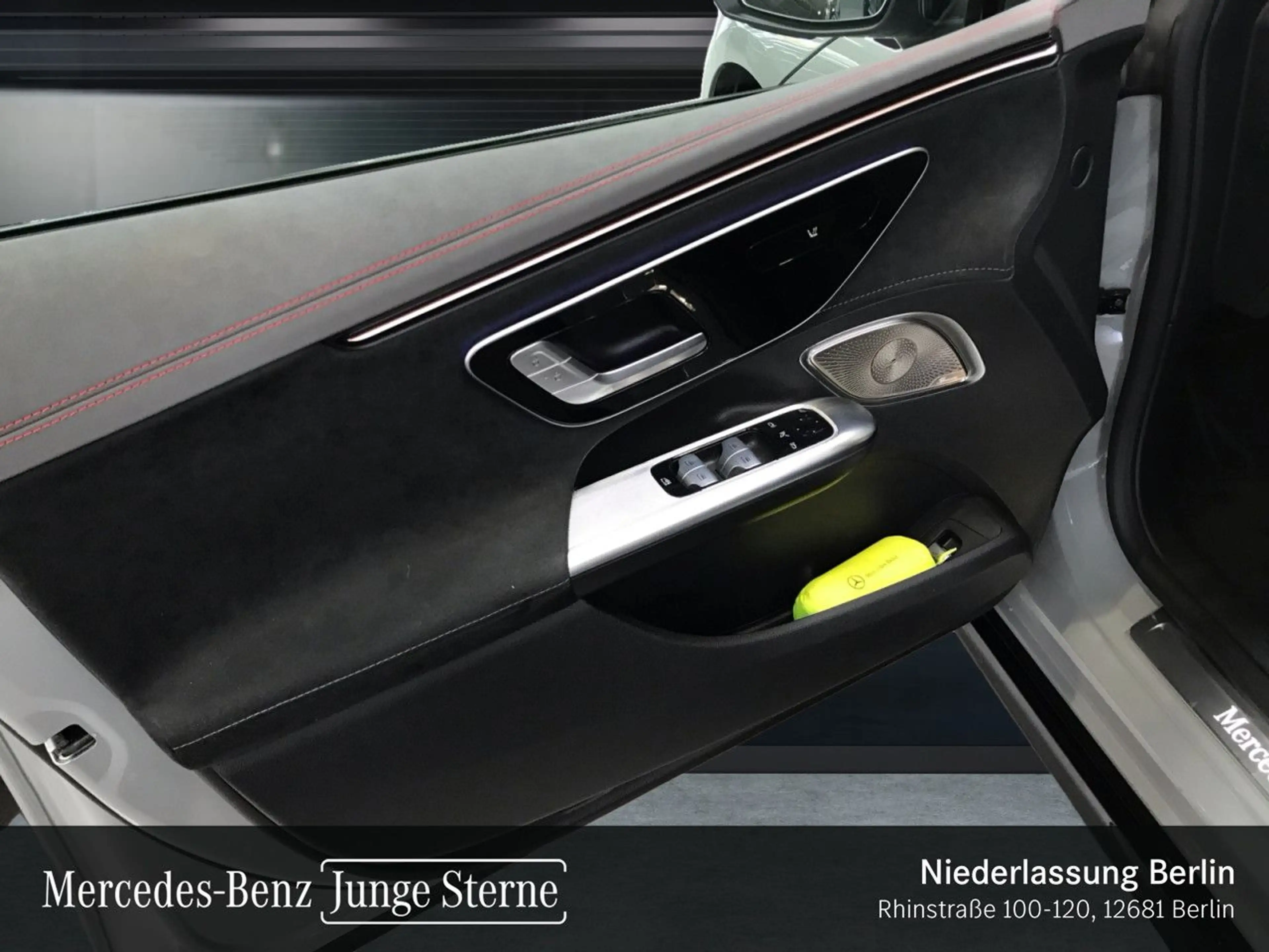 Mercedes-Benz EQE 350 AMG WideScreen Airmat Pano Burmester Night — photo 13