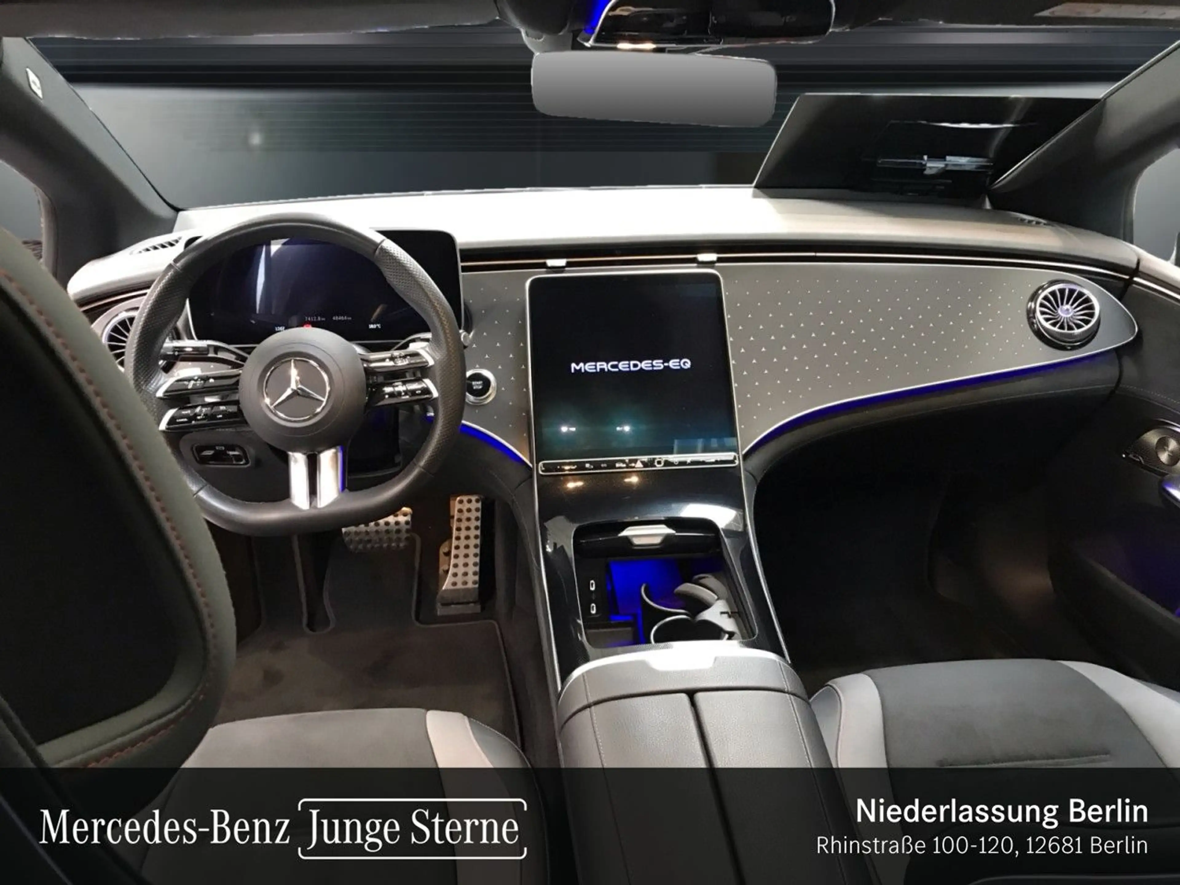 Mercedes-Benz EQE 350 AMG WideScreen Airmat Pano Burmester Night — photo 14