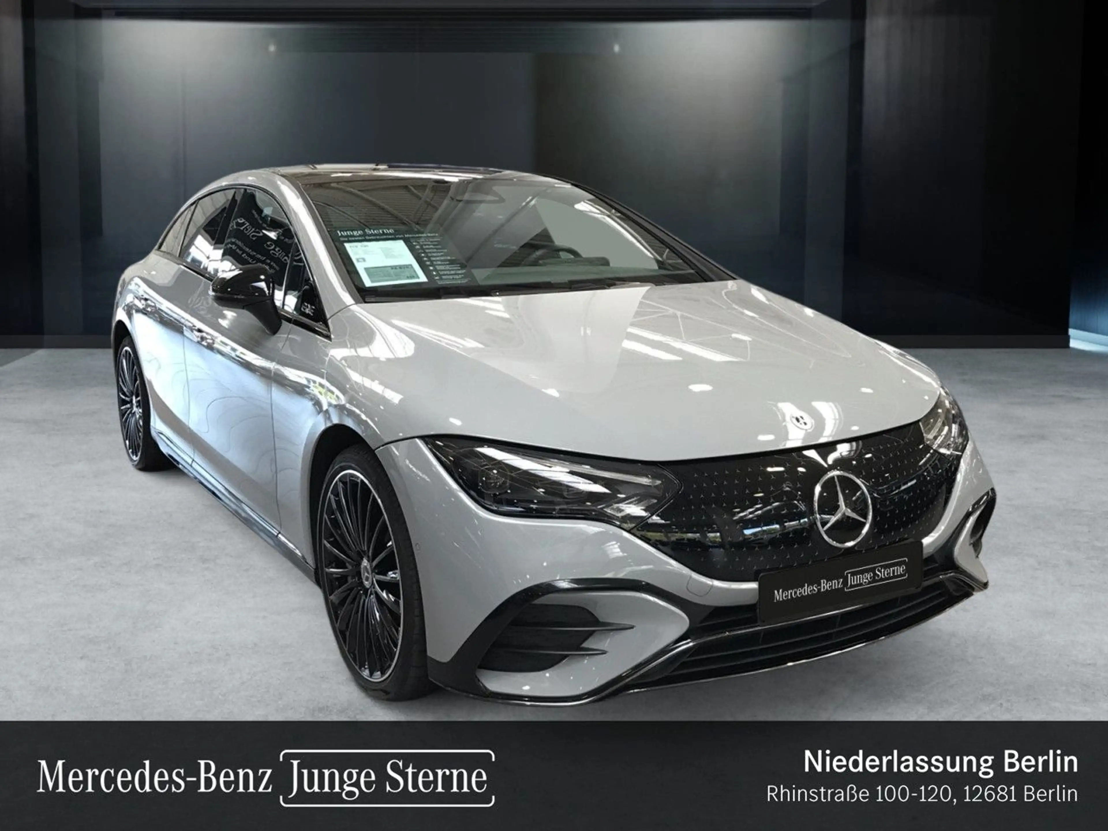 Mercedes-Benz EQE 350 AMG WideScreen Airmat Pano Burmester Night — photo 2