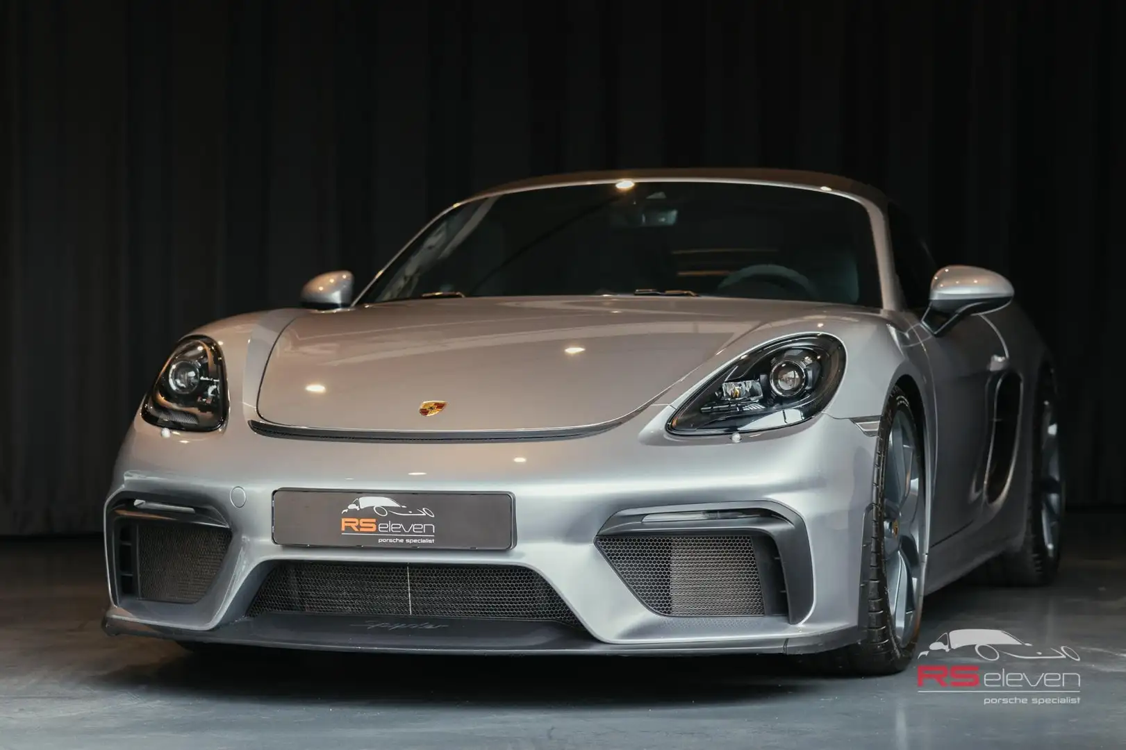 Porsche 718 Spyder 4.0 Plateado - 1