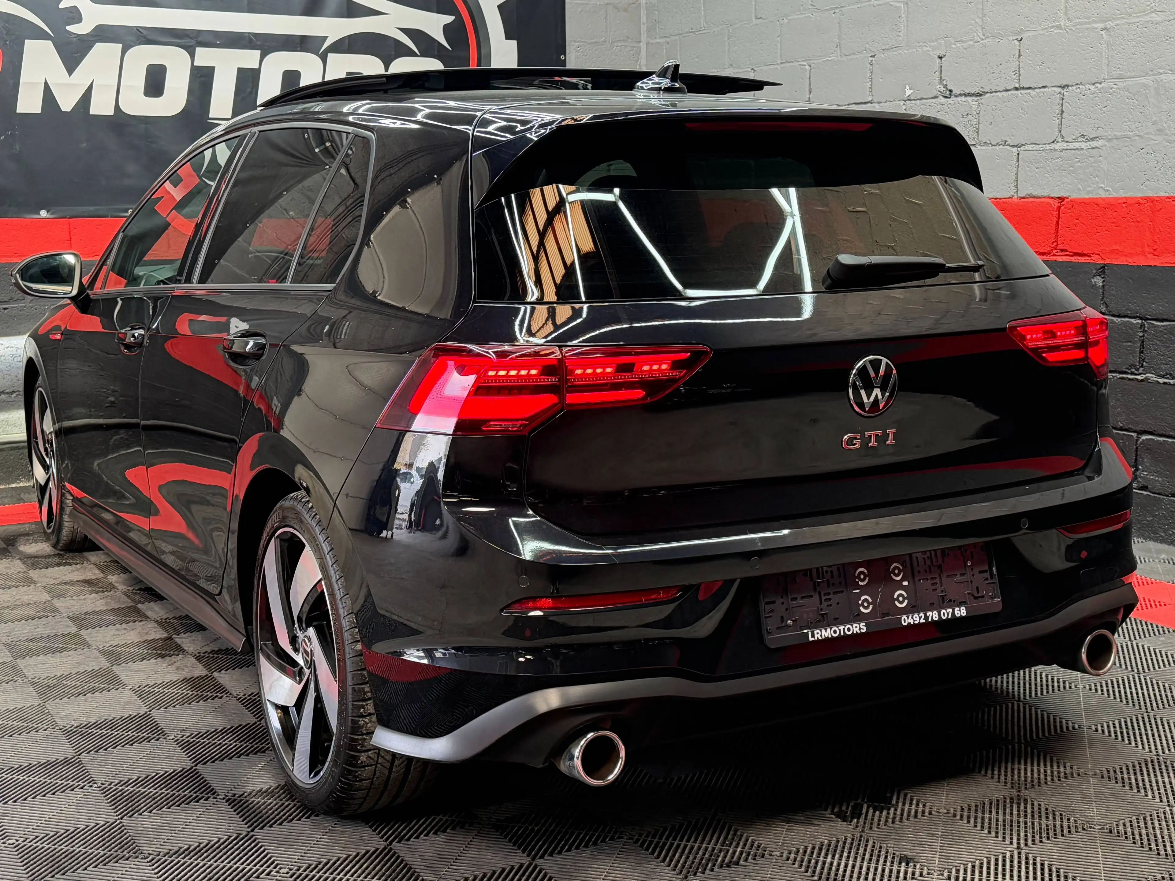 Volkswagen Golf GTI Golf 2.0 TSI GTI OPF DSG — photo 6