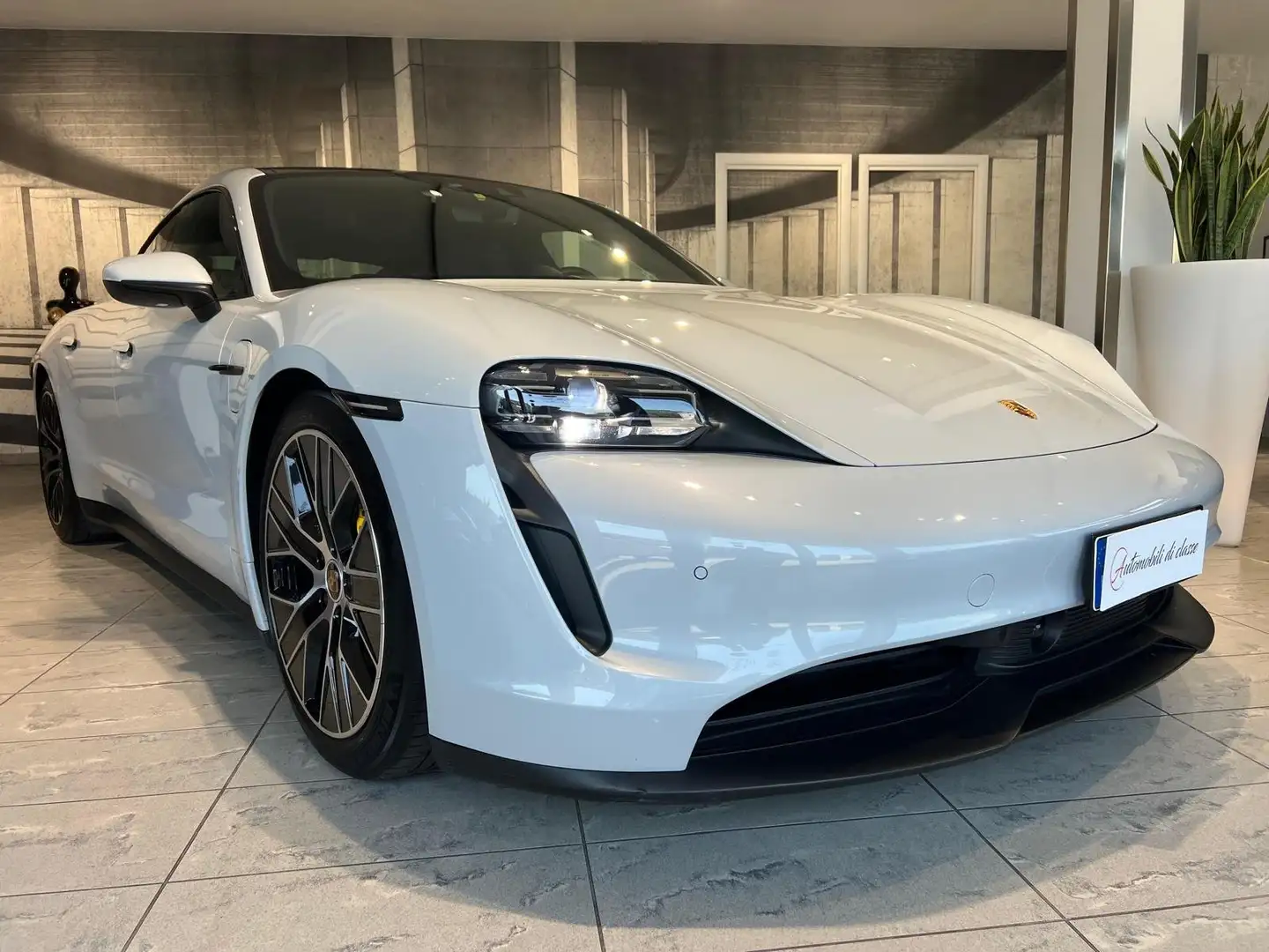 Porsche Taycan Performance Battery Plus 5 POSTI-Tetto-Nazionale! Grigio - 1