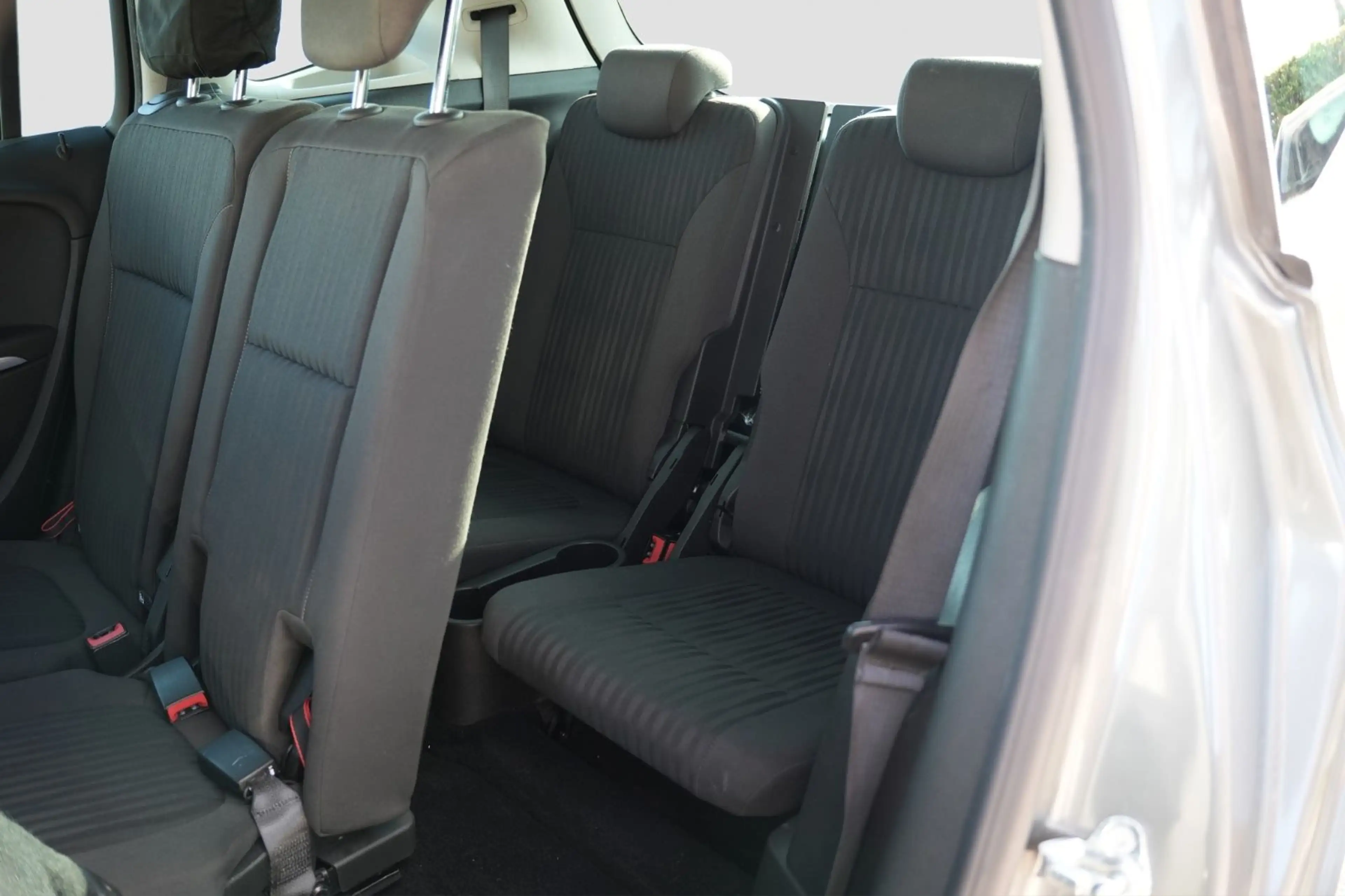 Opel Zafira C Edition Start/Stop/7-SITZE/NAVI/KAMERA — photo 14