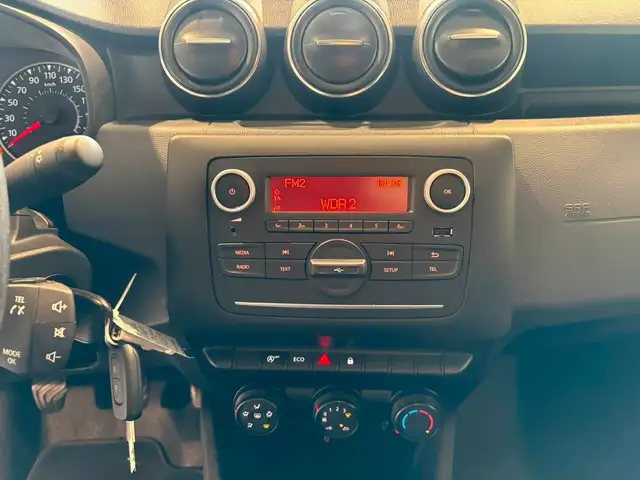 Dacia Duster view 11