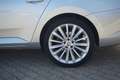 Skoda Superb Combi 2.0 TDI DSG Style Columbus ACC AHK Silber - thumbnail 22
